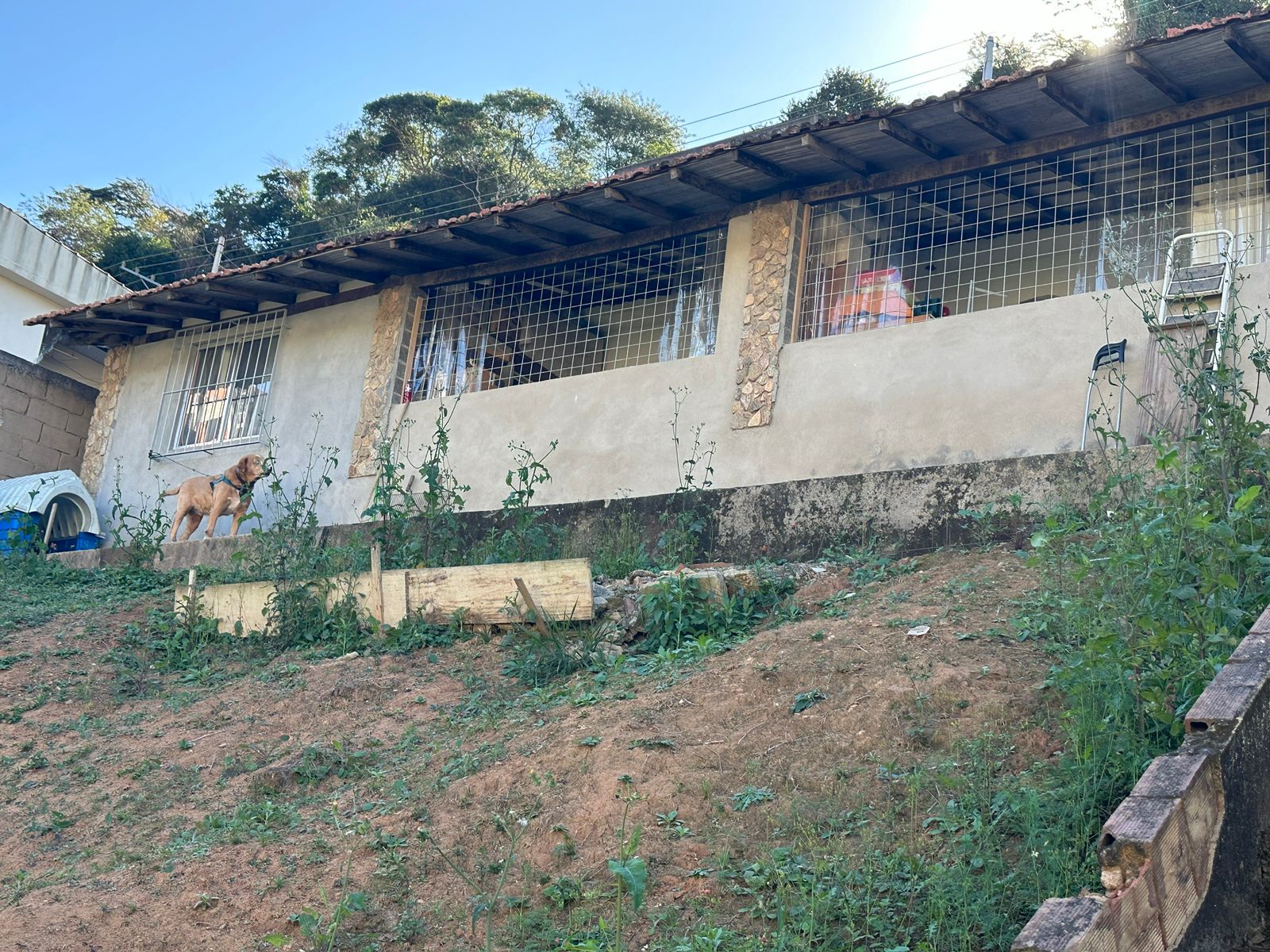 CASA A VENDA NO CENTRO DE MIGUEL PEREIRA 